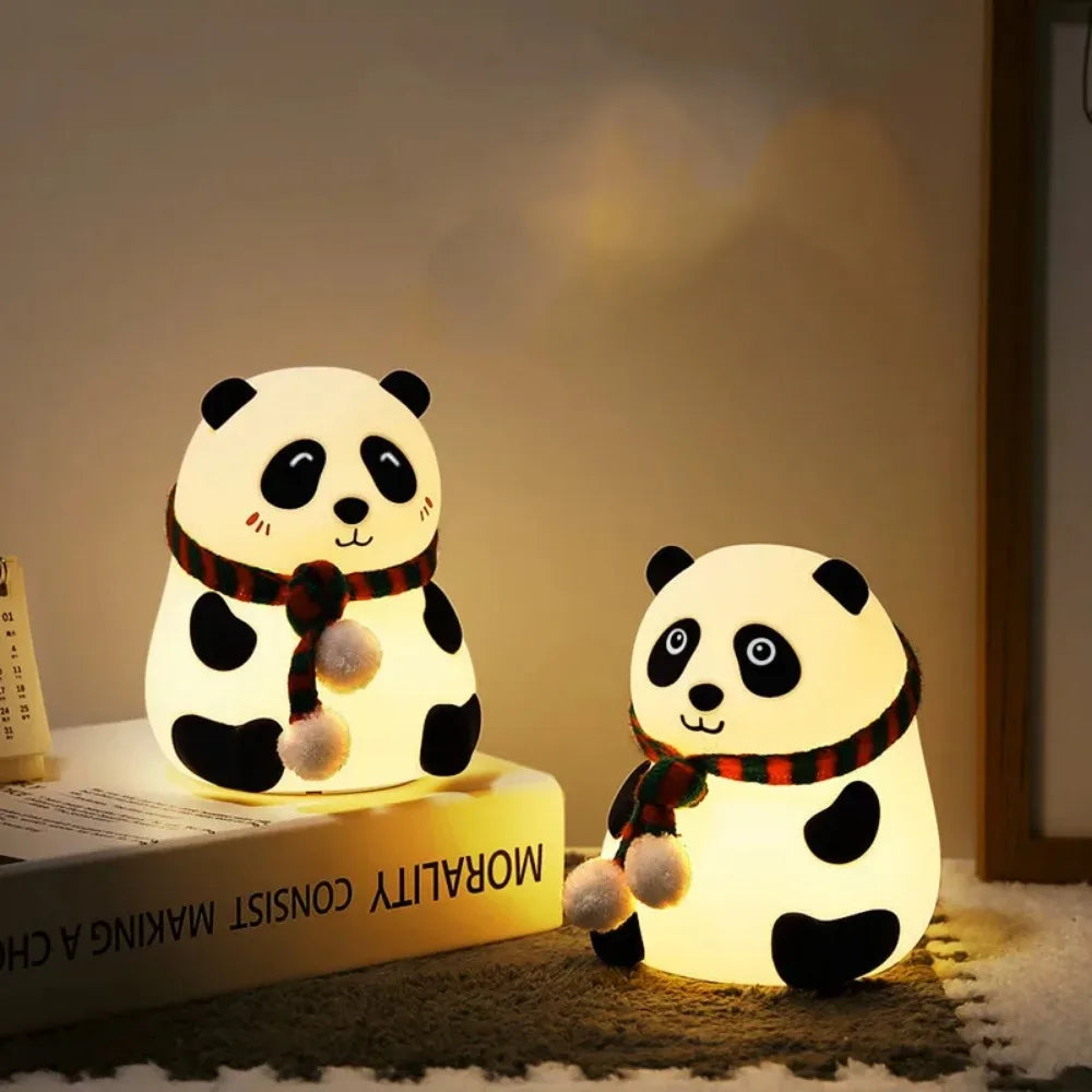Luce Notturna a Forma di Panda – Lampada LED in Silicone con 7 Colori Cangianti
