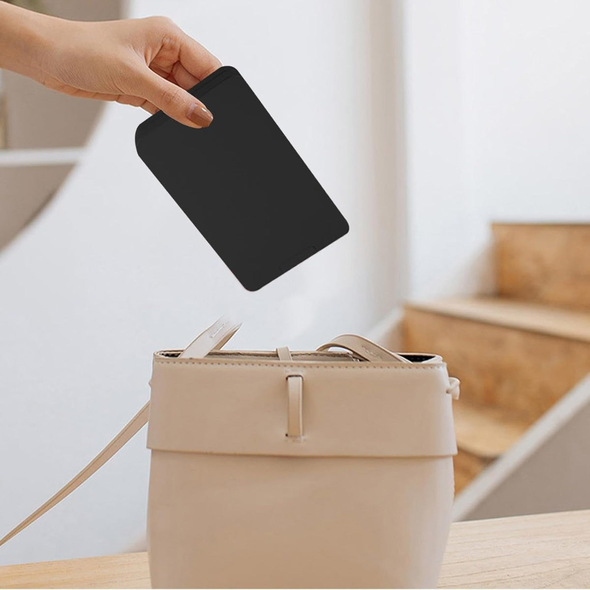 Specchio Portatile LED con Luce Regolabile e Pennelli