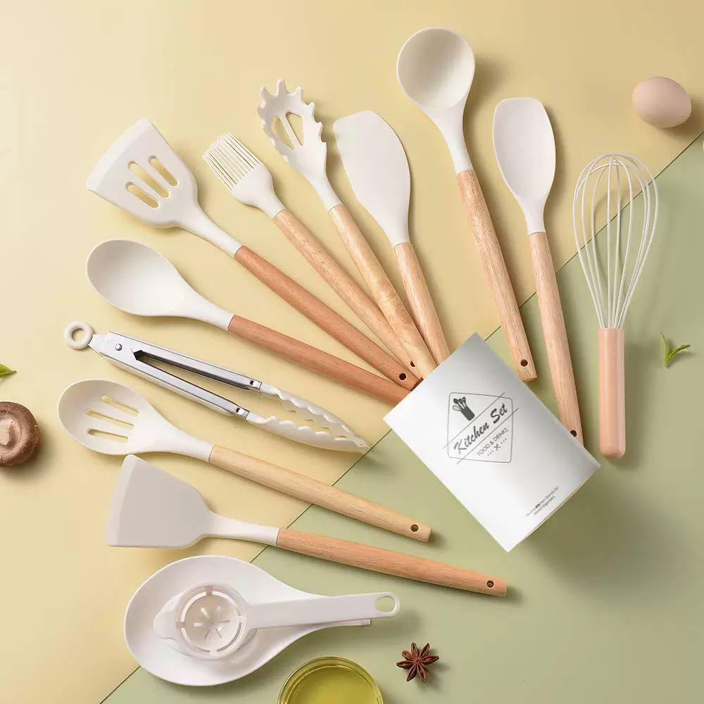 Set di 12 Utensili da Cucina in Silicone – Resistenti al Calore, Antiaderenti e Lavabili in Lavastoviglie bianco