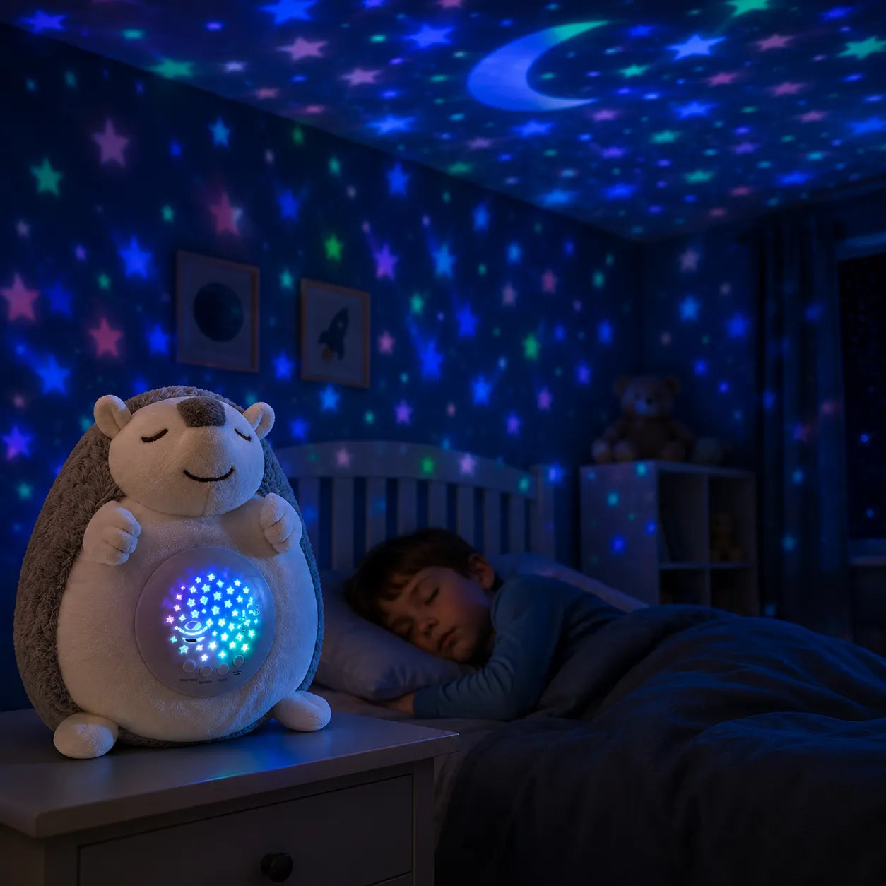 Peluche Riccio Proiettore Stelle con Musica Rilassante, Luce Notturna LED 7 Colori, Timer Automatico, Lampada per Bambini e Neonati