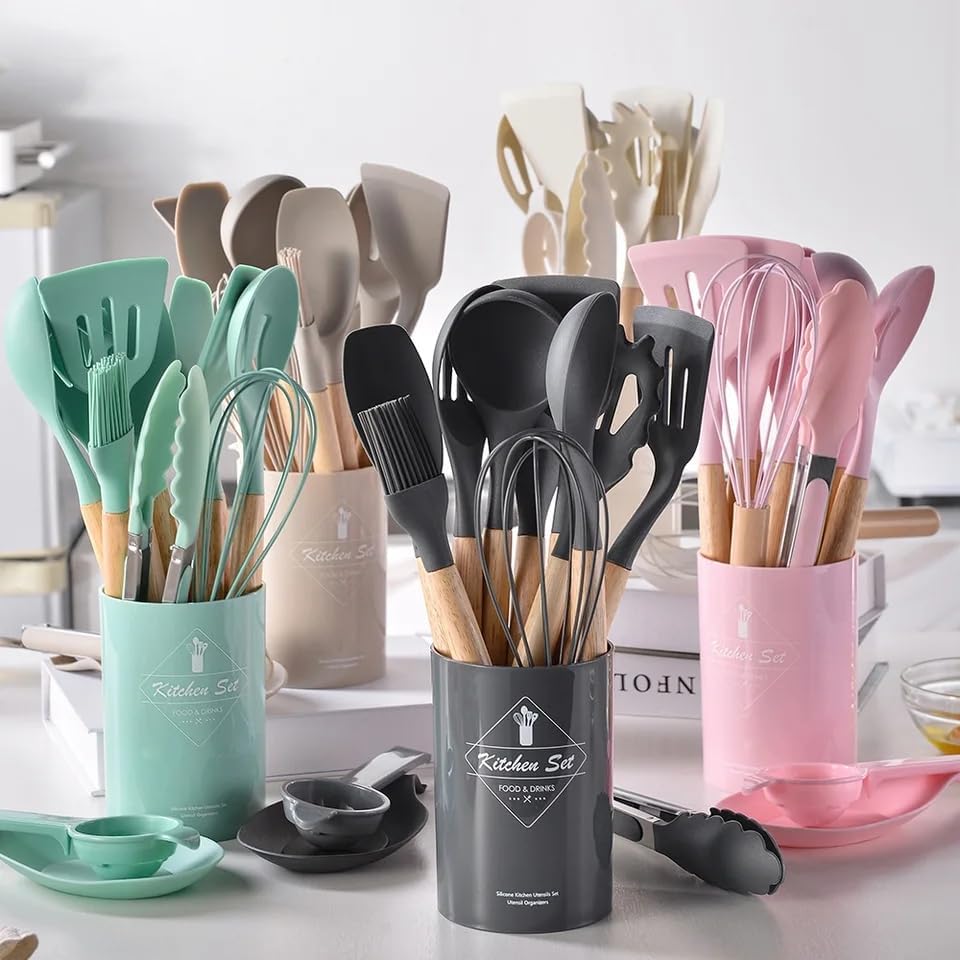 Set di 12 Utensili da Cucina in Silicone – Resistenti al Calore, Antiaderenti e Lavabili in Lavastoviglie nero